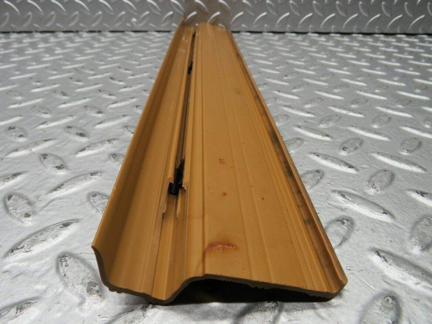 21999 Mercedes-Benz S123 280TE Wagon Rear Left Door Sill Trim Palomino