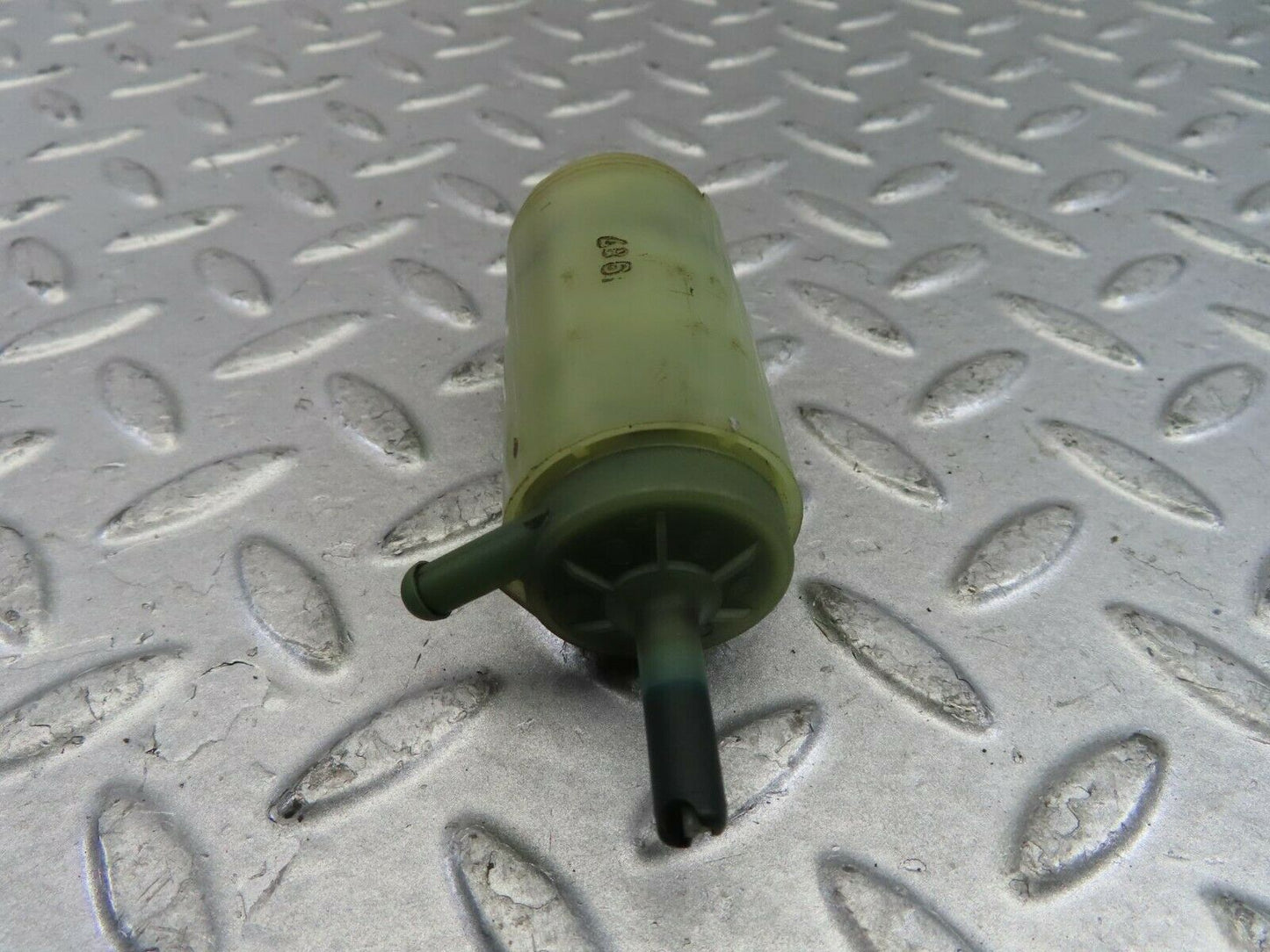 9771 Mercedes-Benz C123 280CE Coupe Windscreen Washer Pump