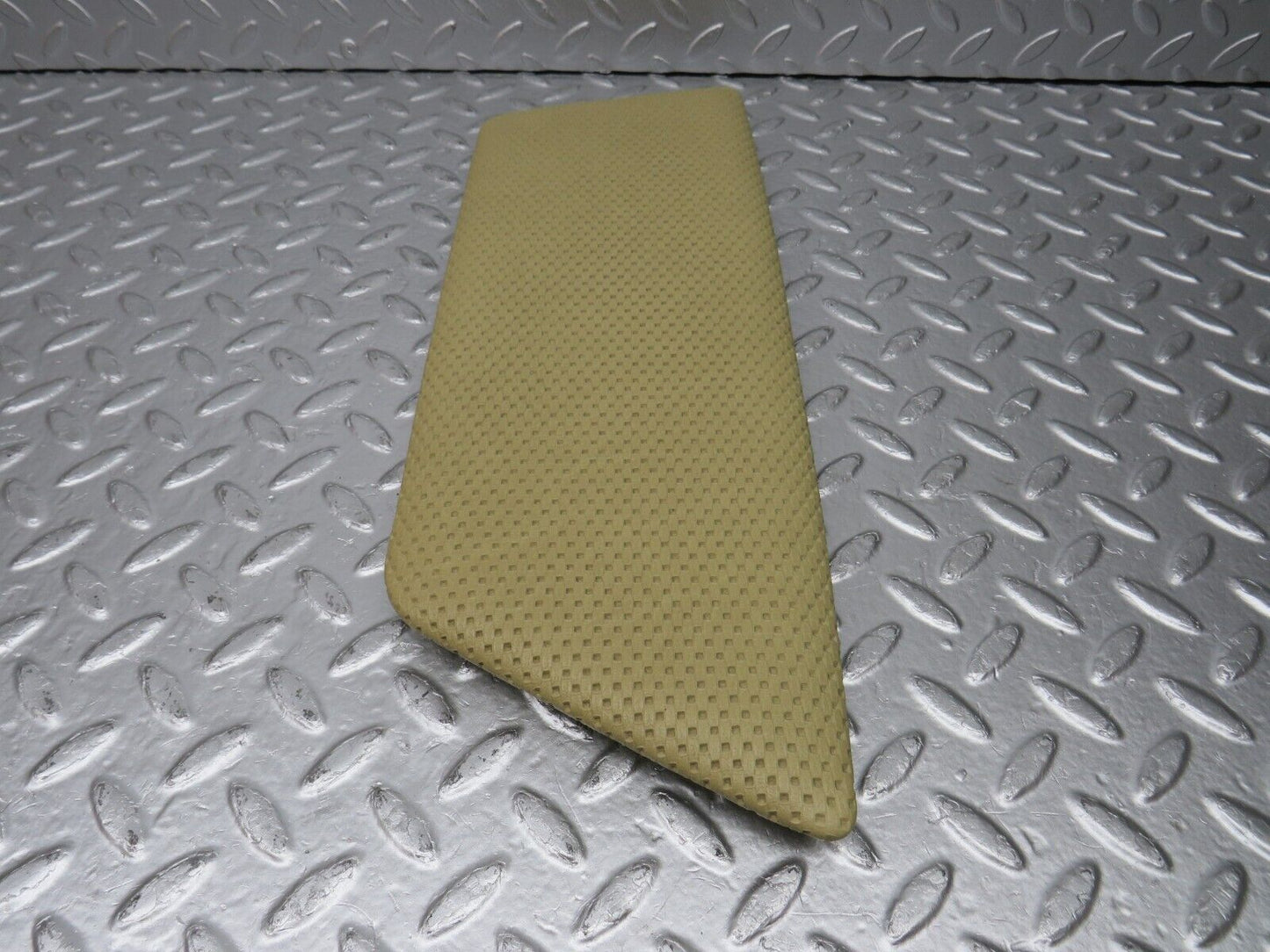 34380 Mercedes-Benz C126 380SEC Coupe Rear Right Card Panel Pillow