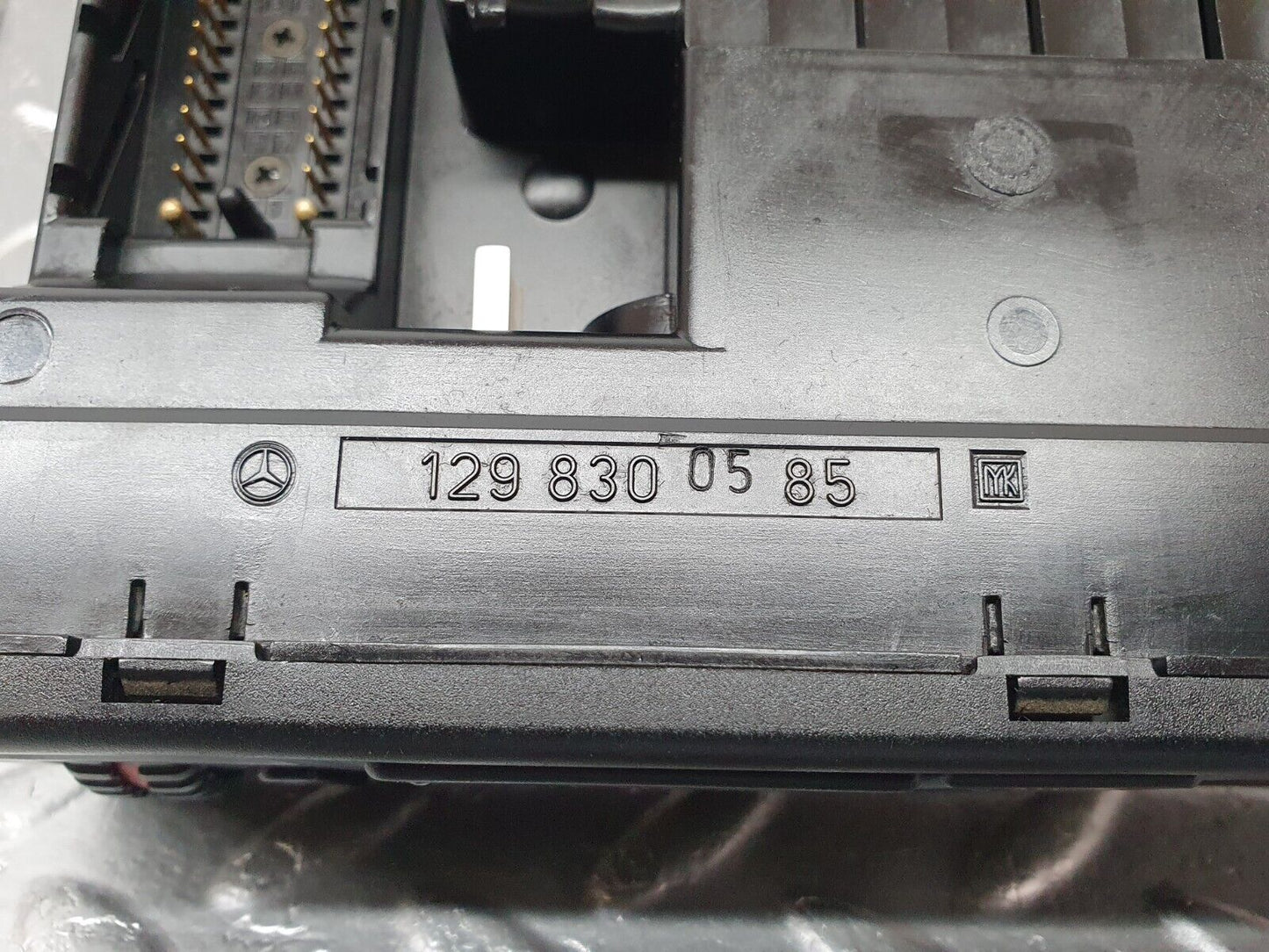 42162 Mercedes-Benz R129 320SL Coupe Heater Climate Control Unit 1298300585