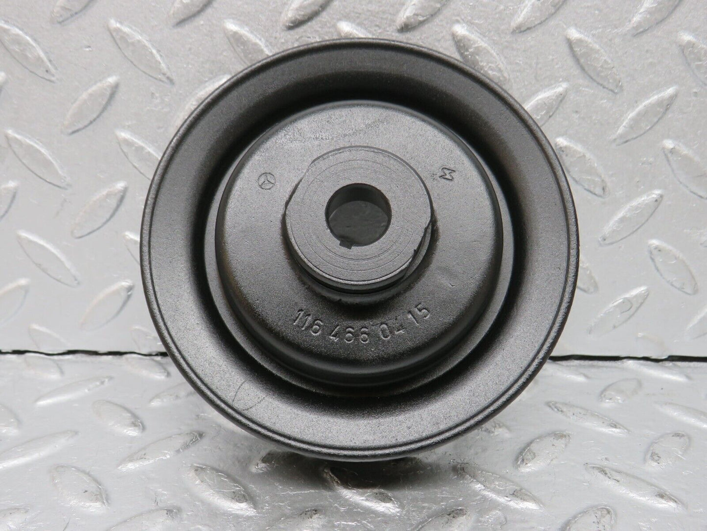 39242 Mercedes-Benz R107 500SL Coupe Power Steering Pump Pulley 1164660415