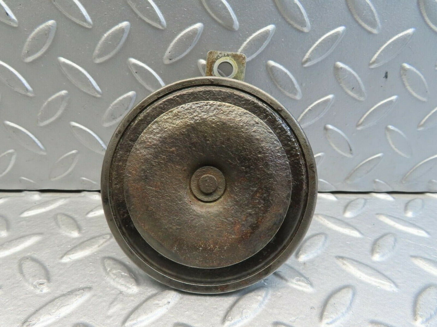 11528 Mercedes-Benz C123 230CE Coupe Horn