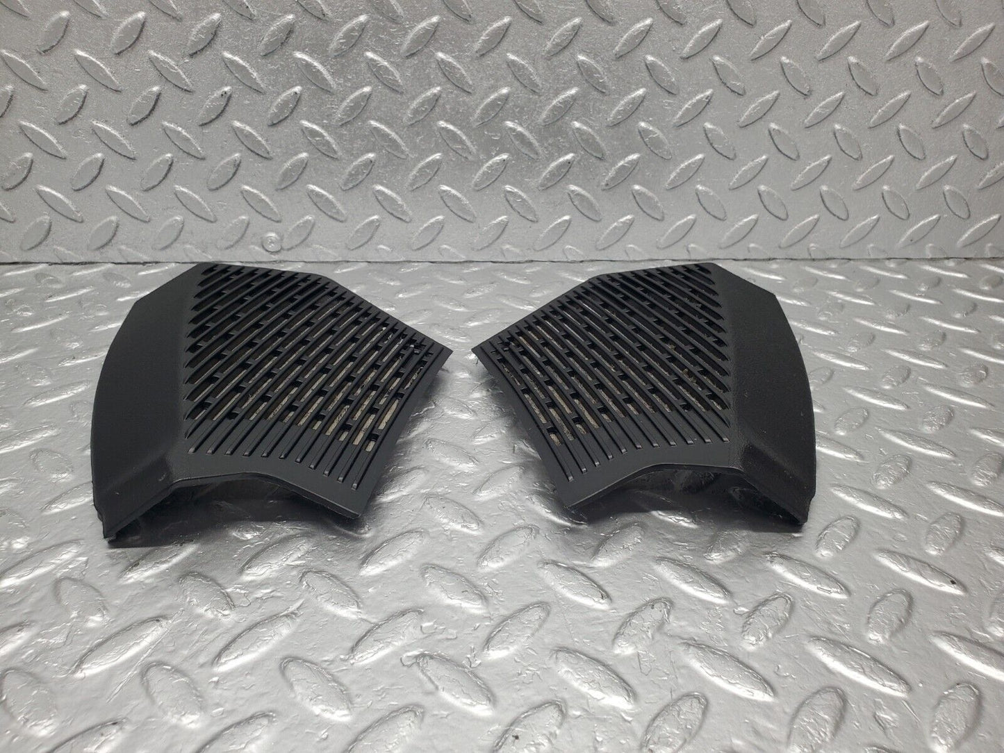 46363 Mercedes-Benz C123 280CE Coupe Dashboard Speaker Covers Black 1236802807 1236802707