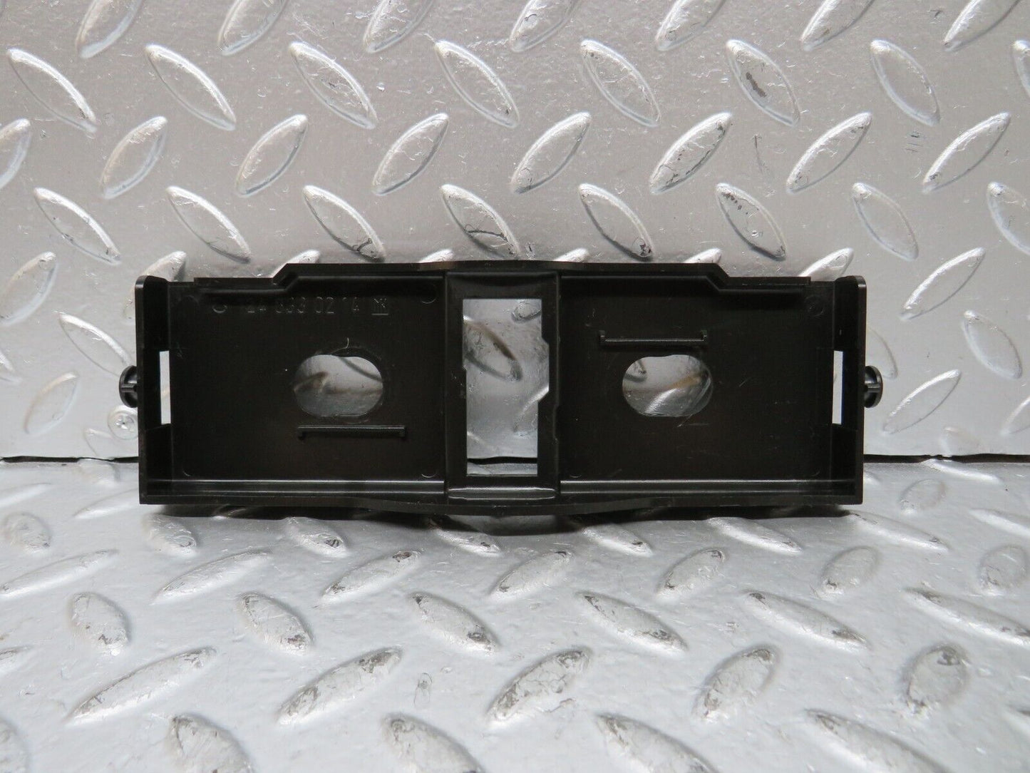 26572 Mercedes-Benz C124 220CE Coupe Heating Regulator Holder 1248330214