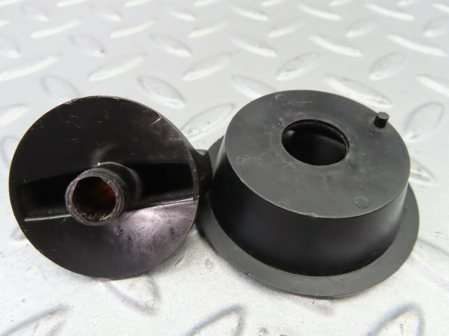 7471 Mercedes-Benz W116 450SE Headlight Switch Black Collar And Knob