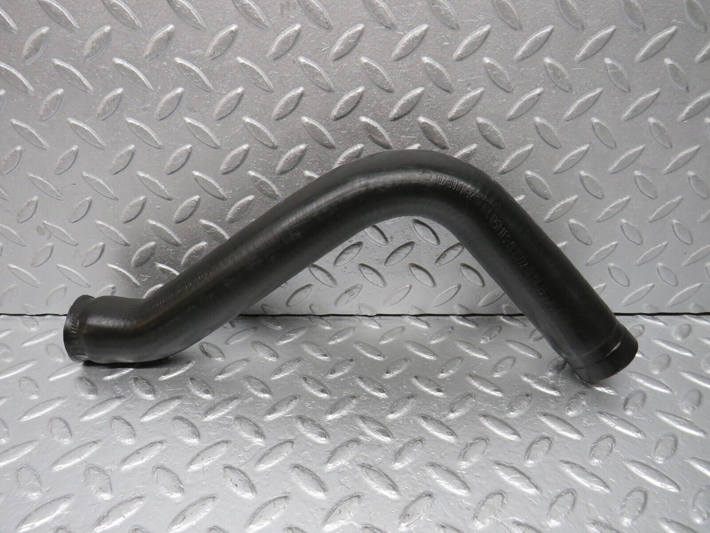39179 Mercedes-Benz R107 500SL Lower Radiator Hose Pipe 1075011482