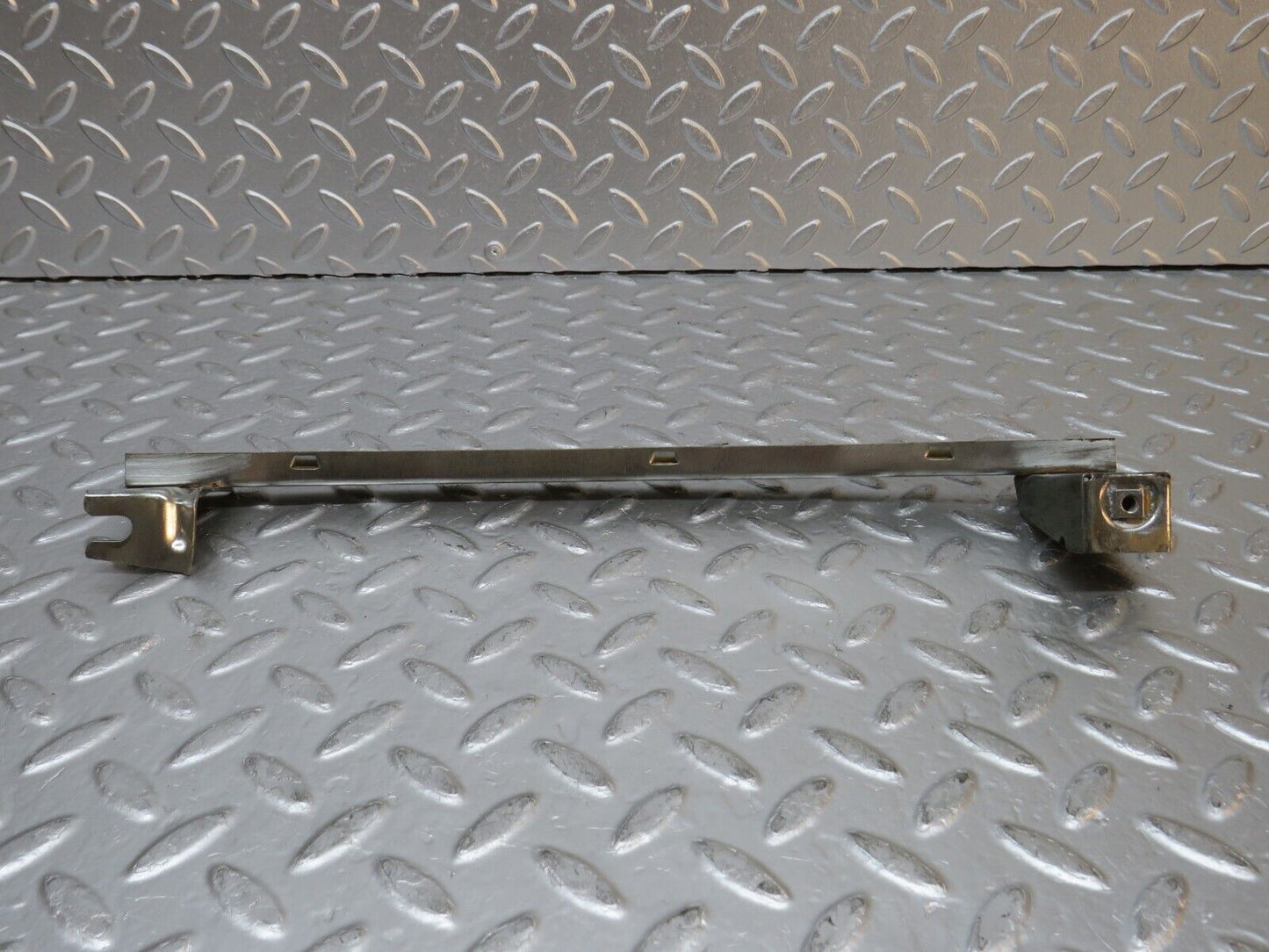 30994 Mercedes-Benz W123 200D Rear Left Door Window Channel