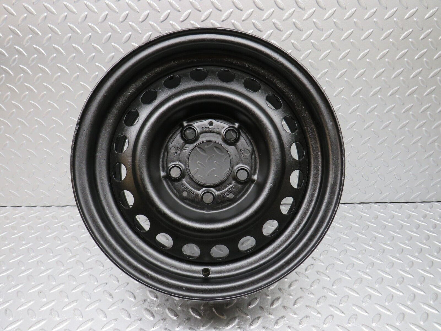 39050 Mercedes-Benz Steel Wheel 6.5Jx14H2 1084000802