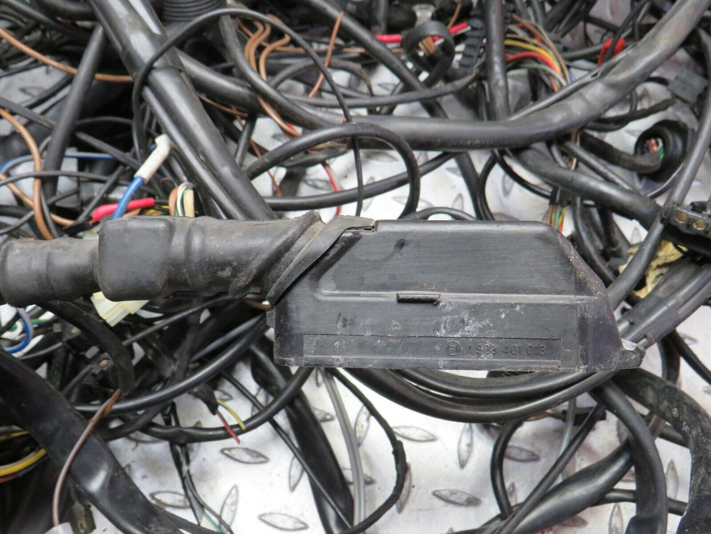 31606 Mercedes-Benz W201 190LE 1.8L Engine Wire Wiring Harness 2015402032 201540263