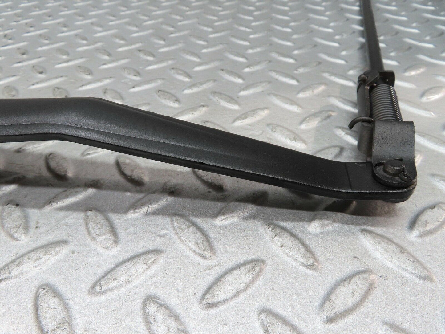 17796 Mercedes-Benz W116 450SEL Handbrake Regulator