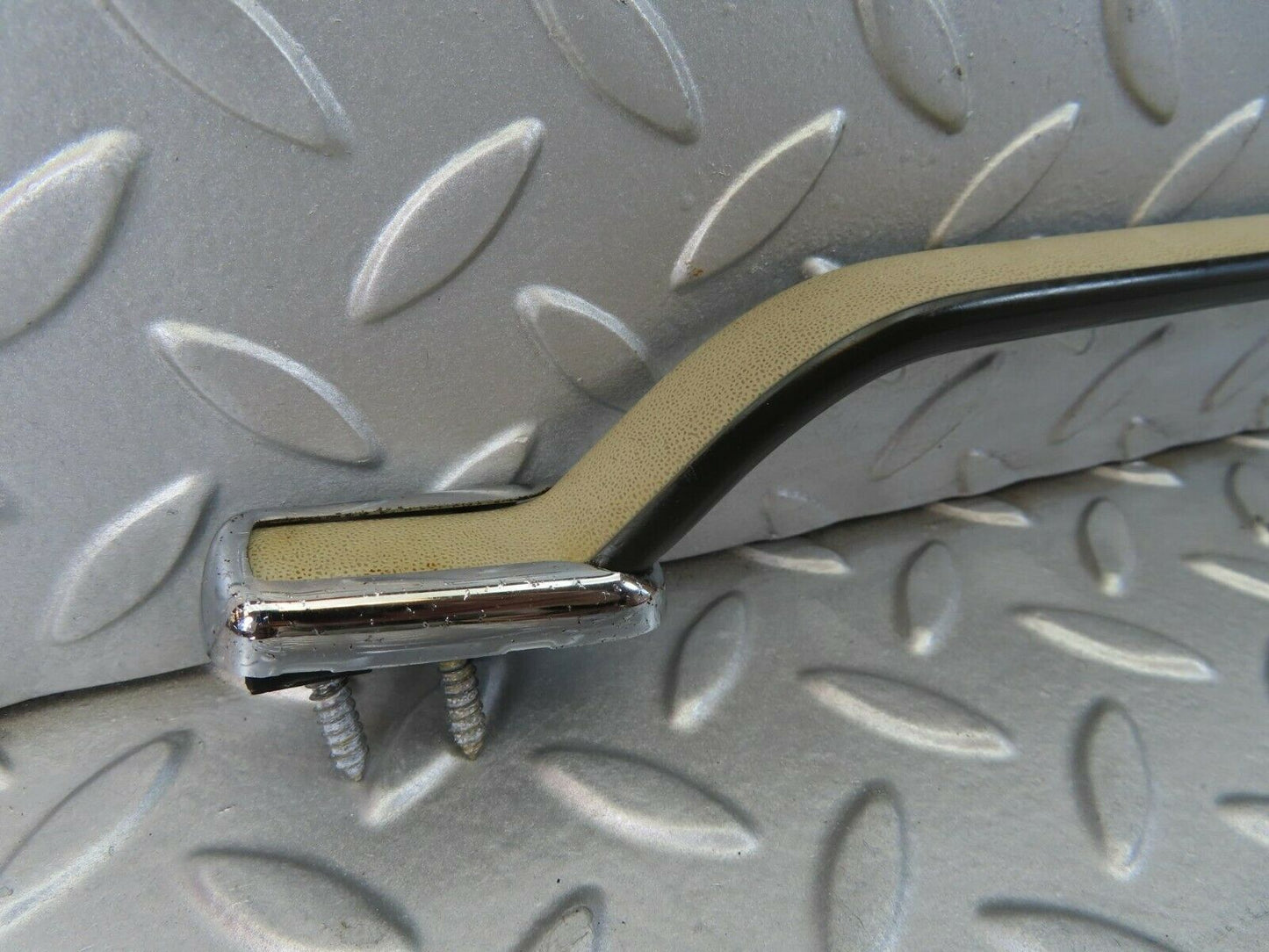 7303 Mercedes-Benz W116 450SE Interior Roof Grab Handle Rear