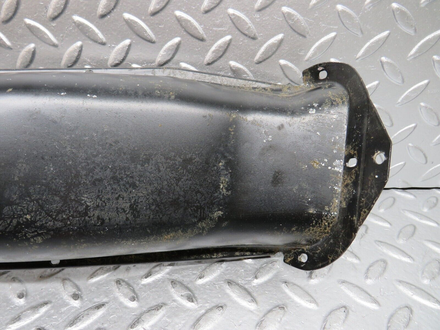 30105 Porsche 924 Fuel Tank Filling Pipe Metal Cover
