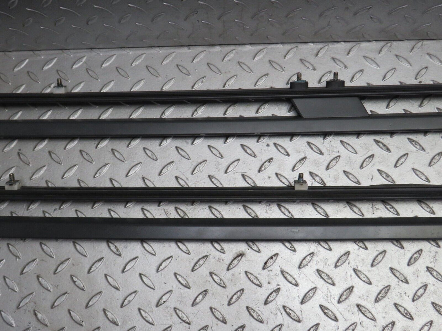 32584 Mercedes-Benz S124 300TE Wagon Roof Rack Rails Pair