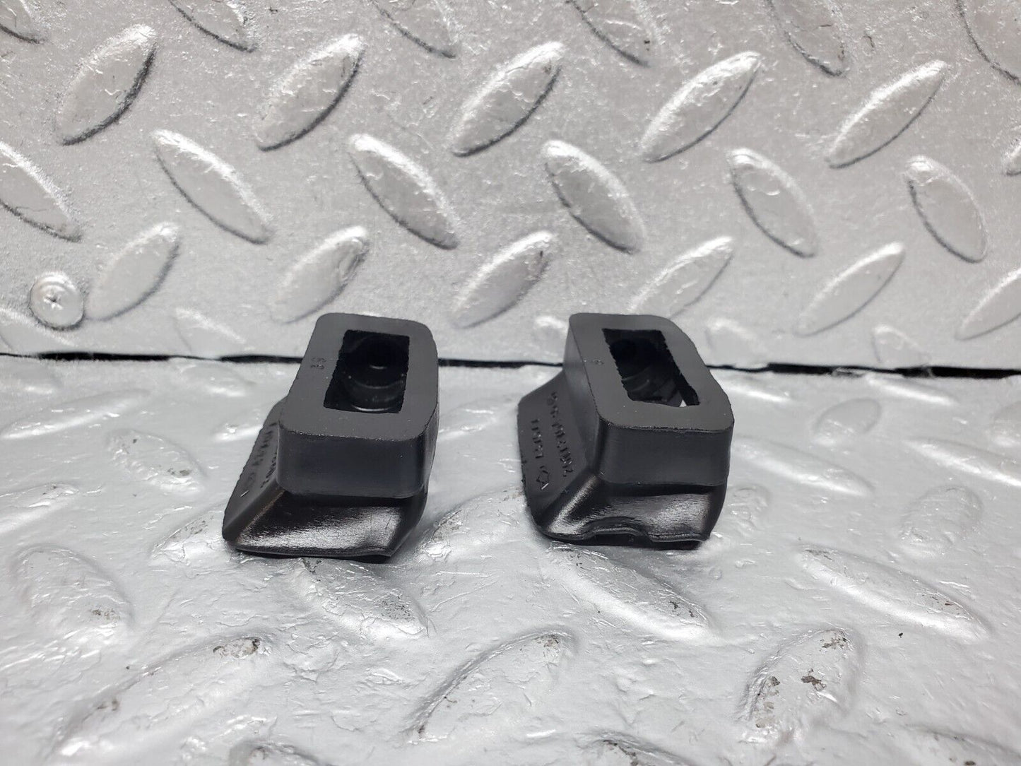 45094 Mercedes-Benz R129 300SL Coupe Door Check Strap Rubber Seal 2x 2017270430