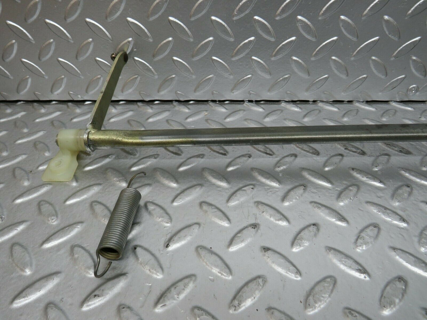 23499 Mercedes-Benz W114 280E Accelerator Pedal Linkage