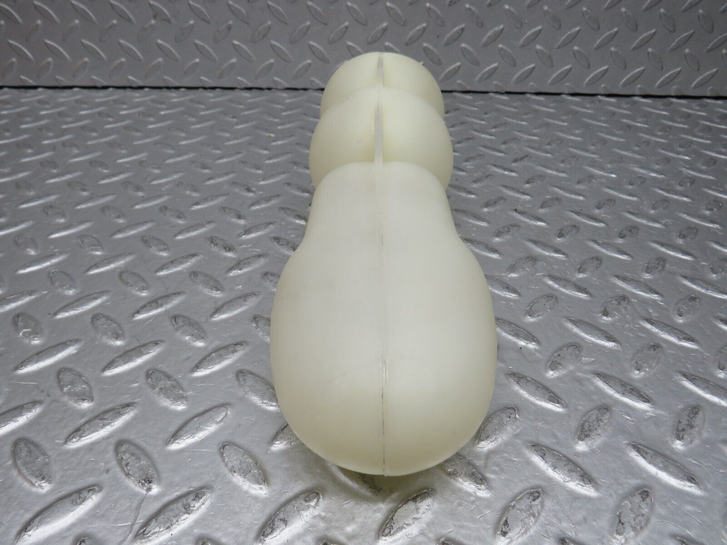 37861 Mercedes-Benz A124 320E Cabriolet Vacuum Reservoir Tank