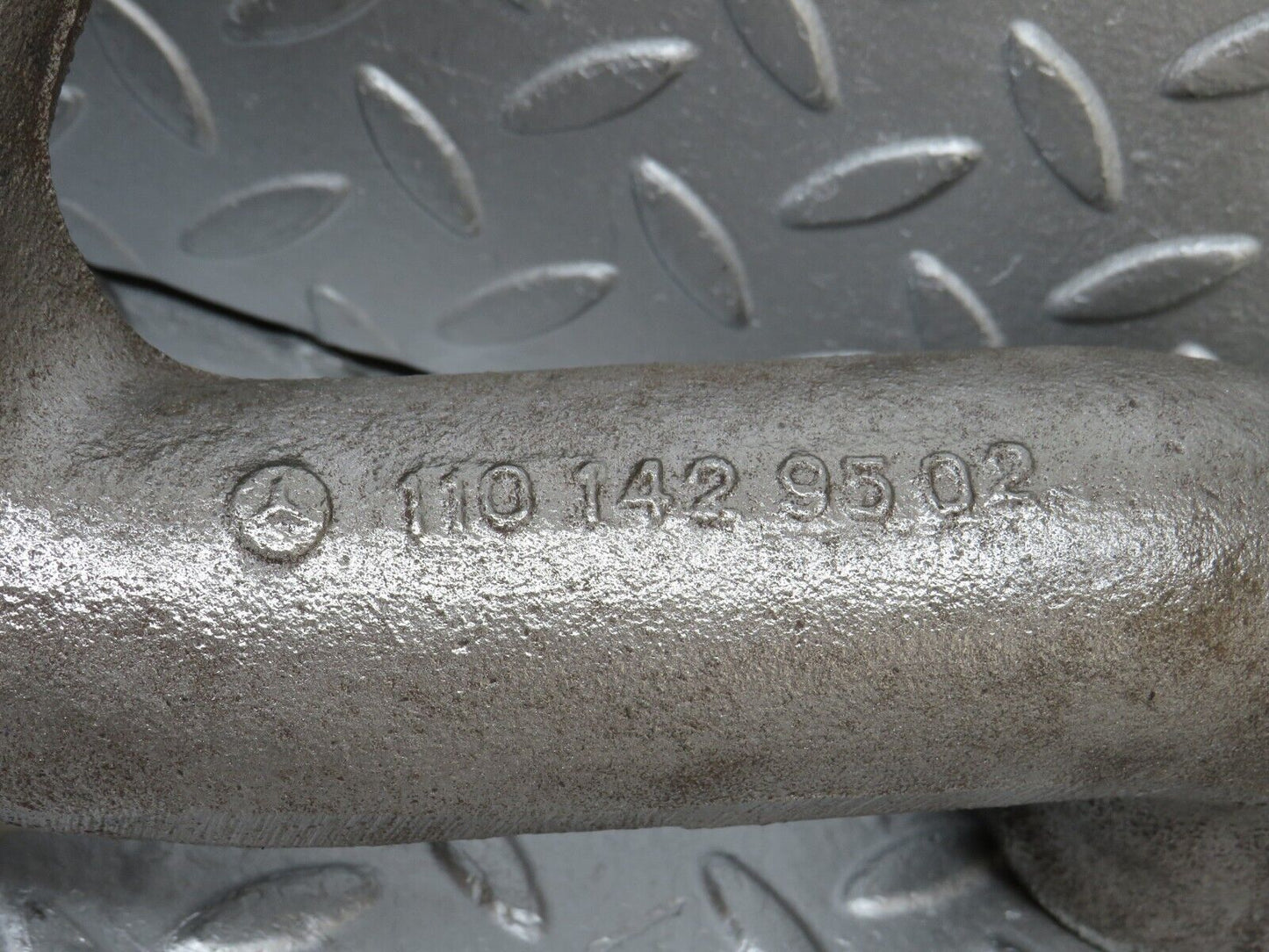 35563 Mercedes-Benz R107 280SL Coupe Exhaust Manifold 4-6 1101429502