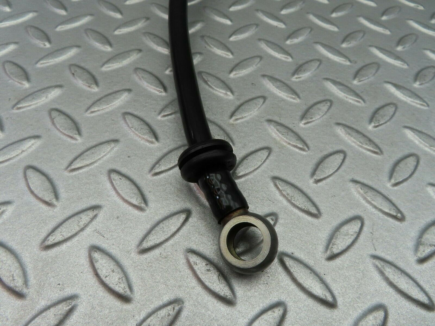 5780 Mercedes-Benz W123 200 Brake Servo Vacuum Pipe