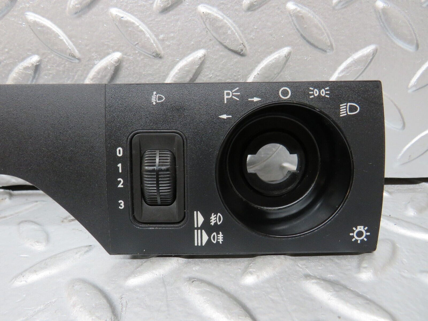 30290 Mercedes-Benz W124 230E Headlight Switch Cover Trim Surround 1248000673