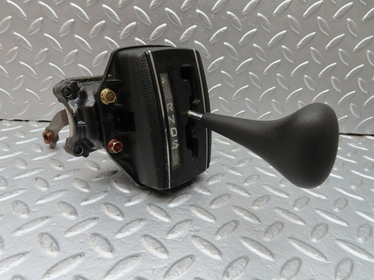 20738 Mercedes-Benz R107 450SL Coupe Gear Shift Selector