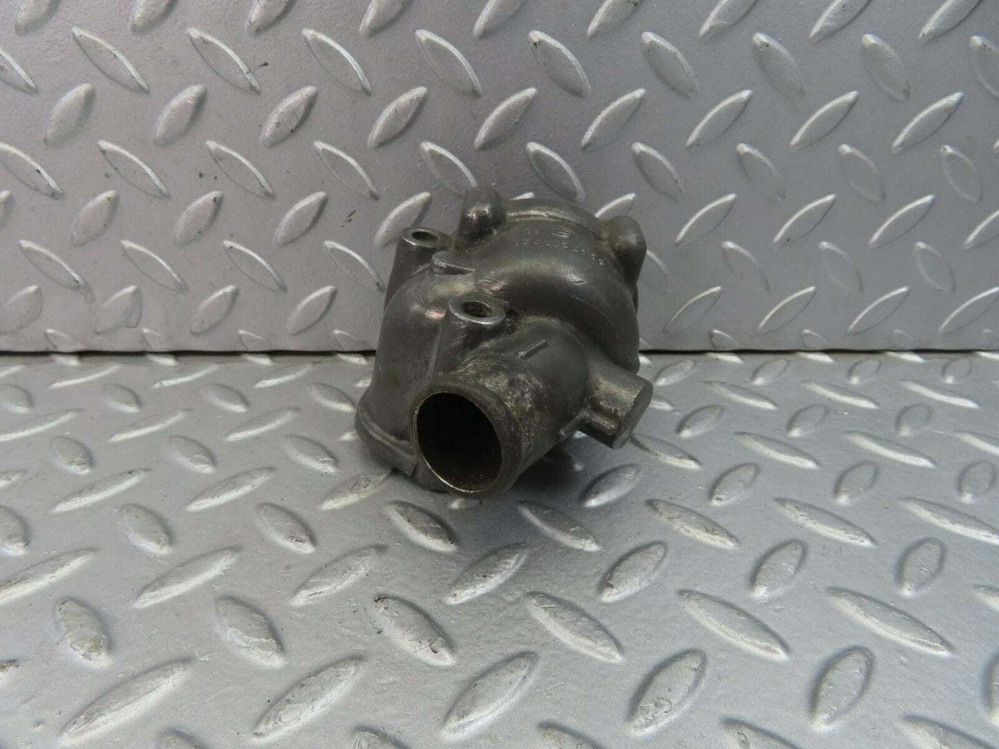 8979 Mercedes-Benz W115 Thermostat Housing 1802030173