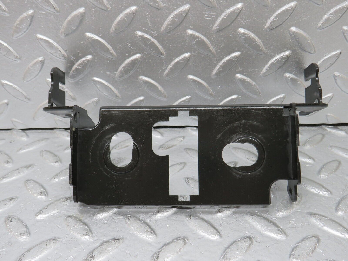 34430 Mercedes-Benz C126 380SEC Coupe Heater Control Switch Bracket 1268330014