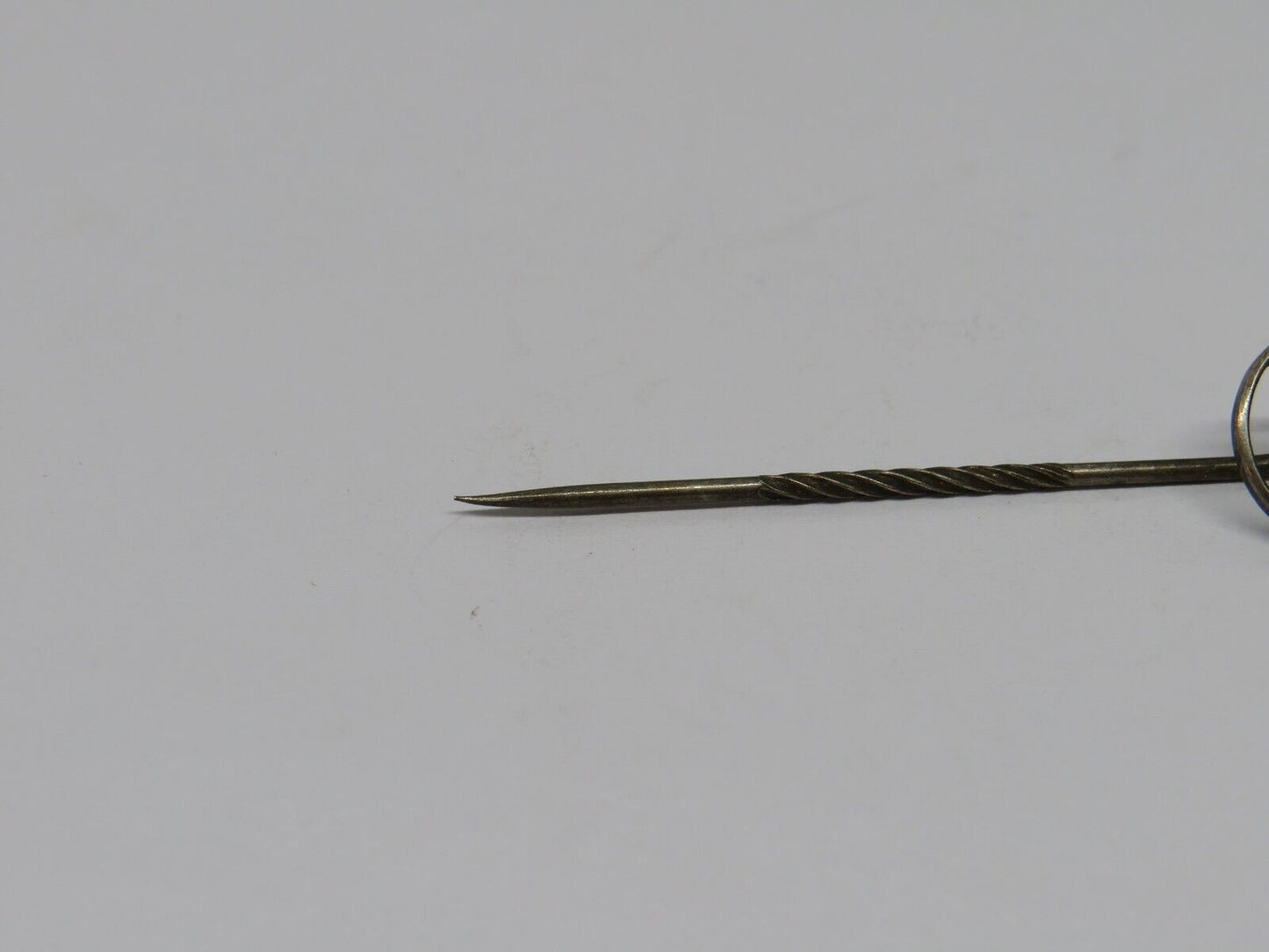 37506 Mercedes-Benz Vintage Lapel Pin Badge