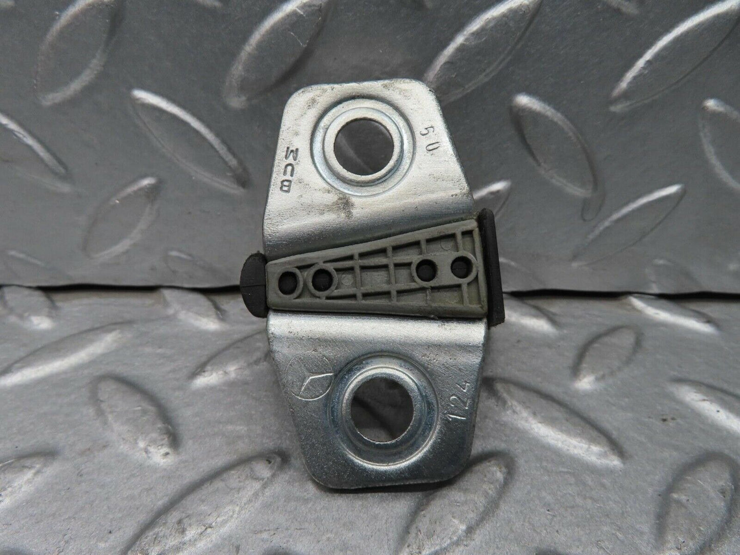 14588 Mercedes-Benz W201 190E Door Lock Latch Right Side