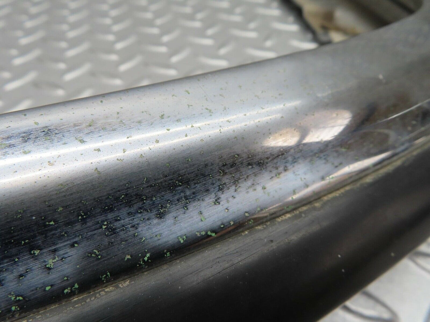 14410 Mercedes-Benz W116 350SE Front Right Upper Bumper Corner