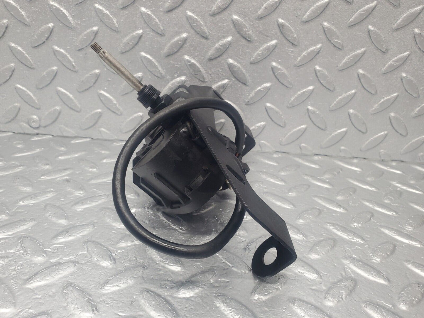 46034 Mercedes-Benz W126 420SE Headlight Wiper Motor Bosch Right 1268205242 0390206838