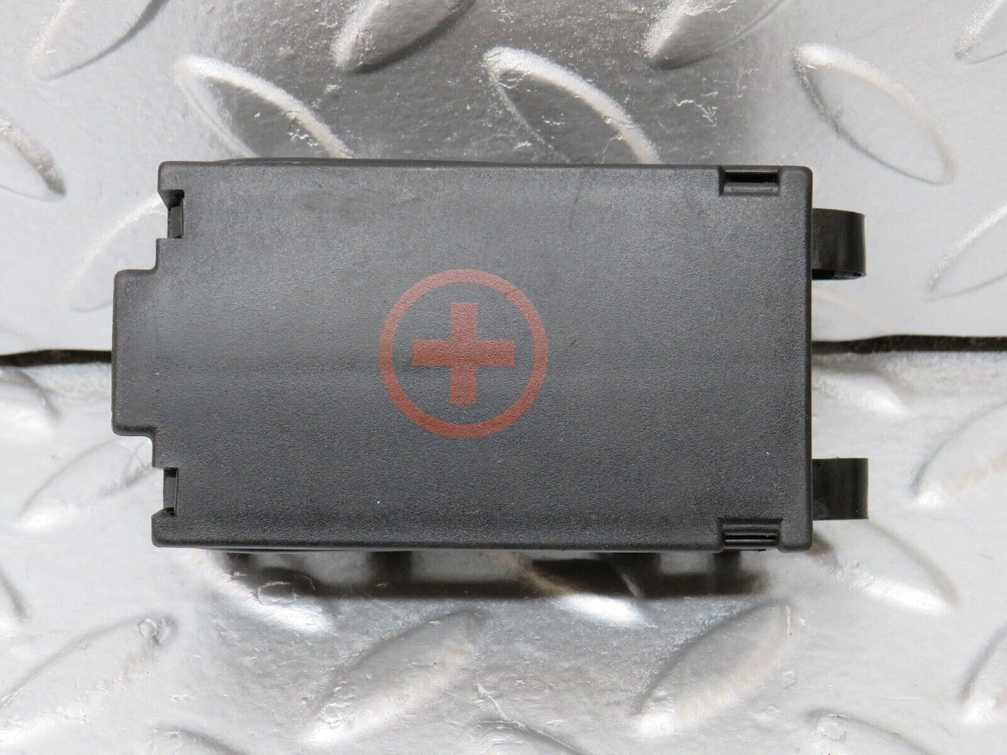 35073 Mercedes-Benz W210 320E Battery Positive Terminal Cover Lid 2105451303