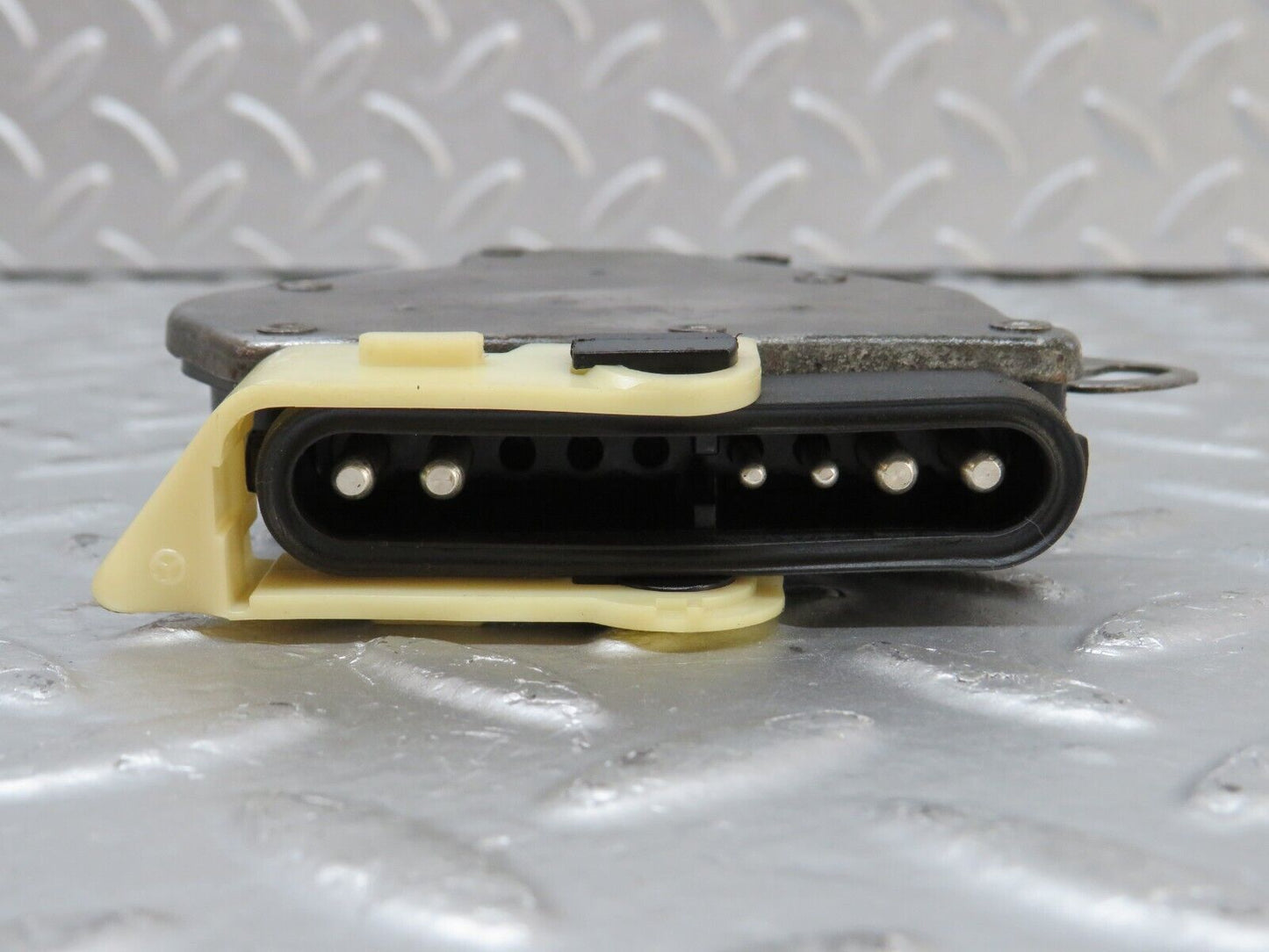 33522 Mercedes-Benz W202 C180 Reverse Light Switch 0005456806 1235450142