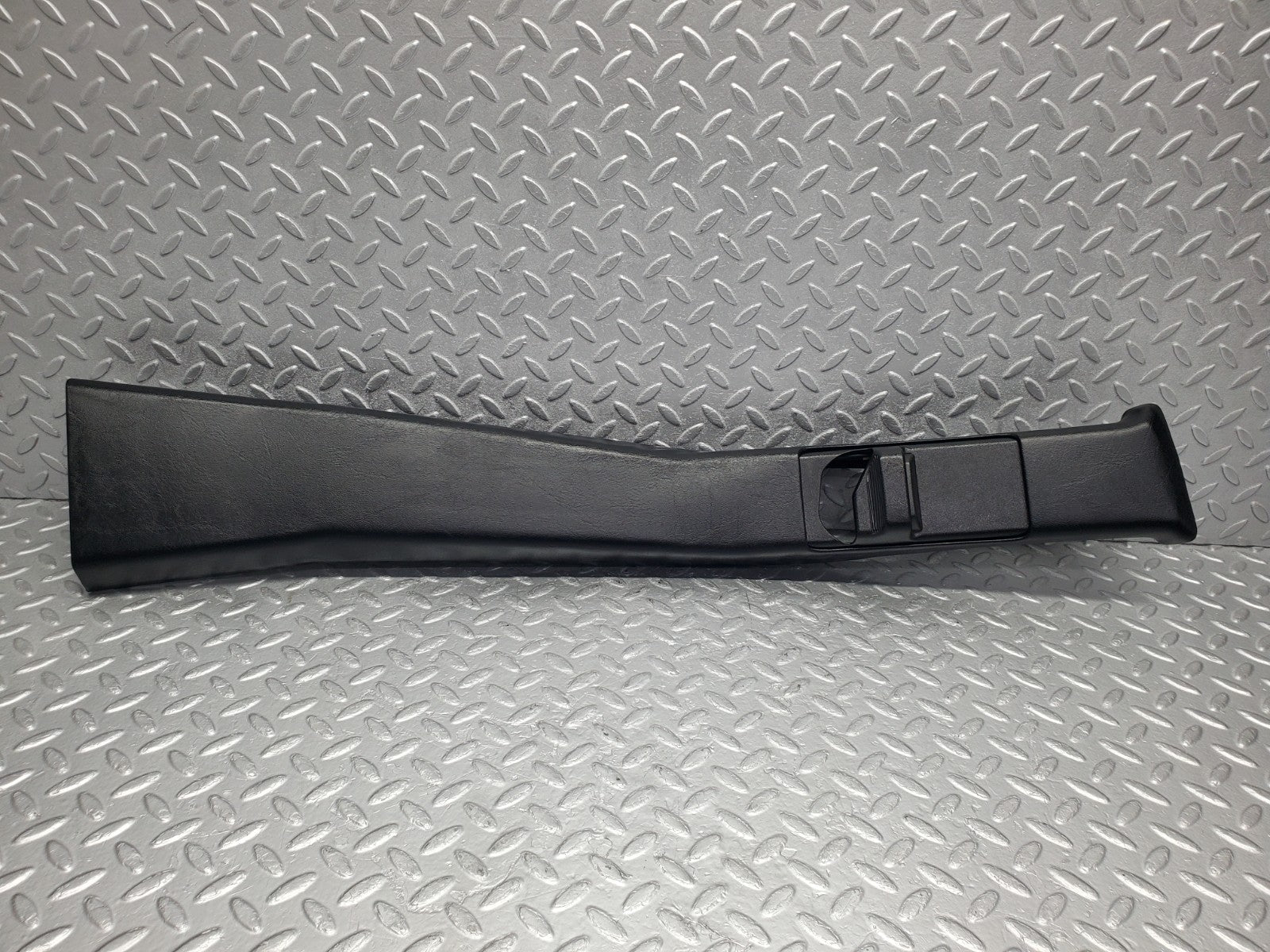 W201 Baby Benz b pillar cover right used OEM