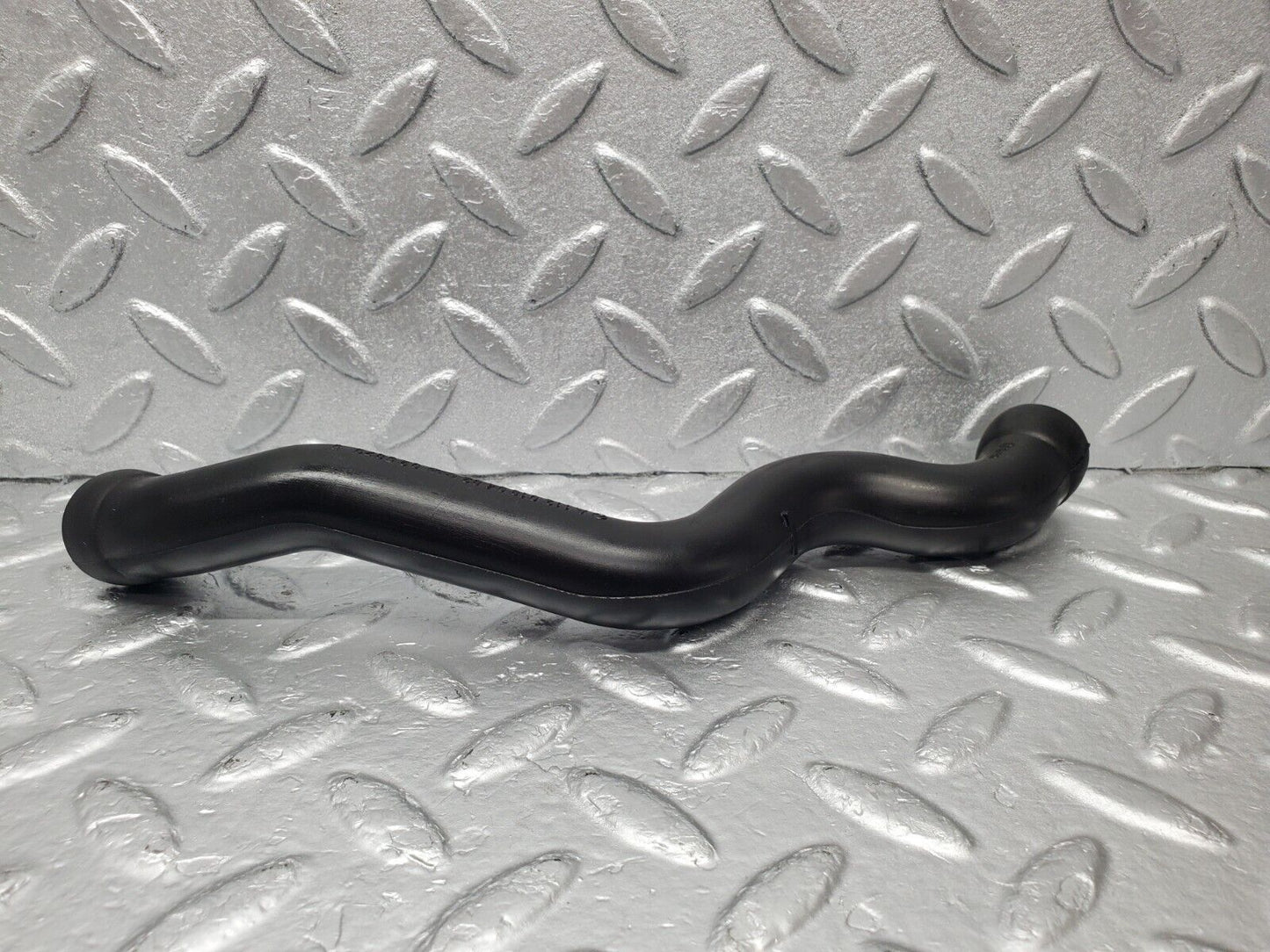 47002 Mercedes-Benz R129 320SL Coupe Crankcase Breather Hose 1120180482