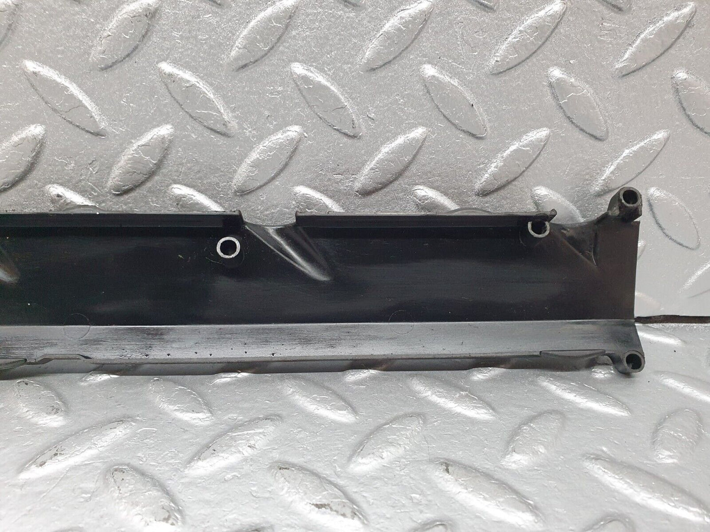 41069 Mercedes-Benz W126 300SE Ignition Leads Cover 10315905540 1031590440