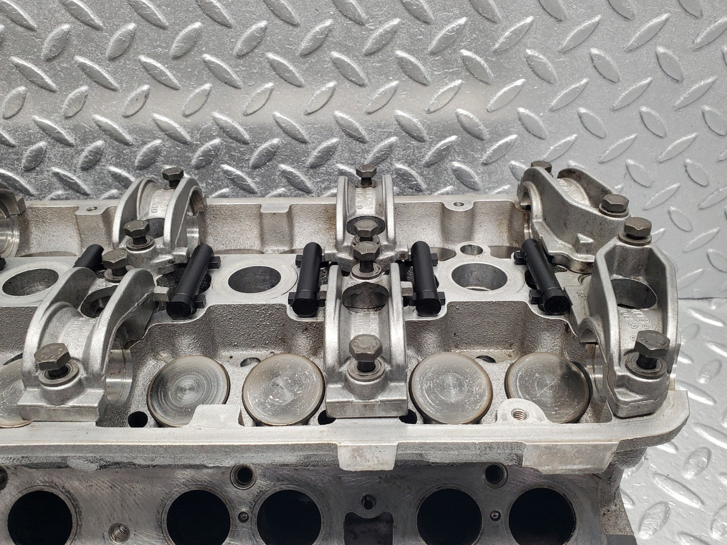 W140 cylinder head left side used OEM