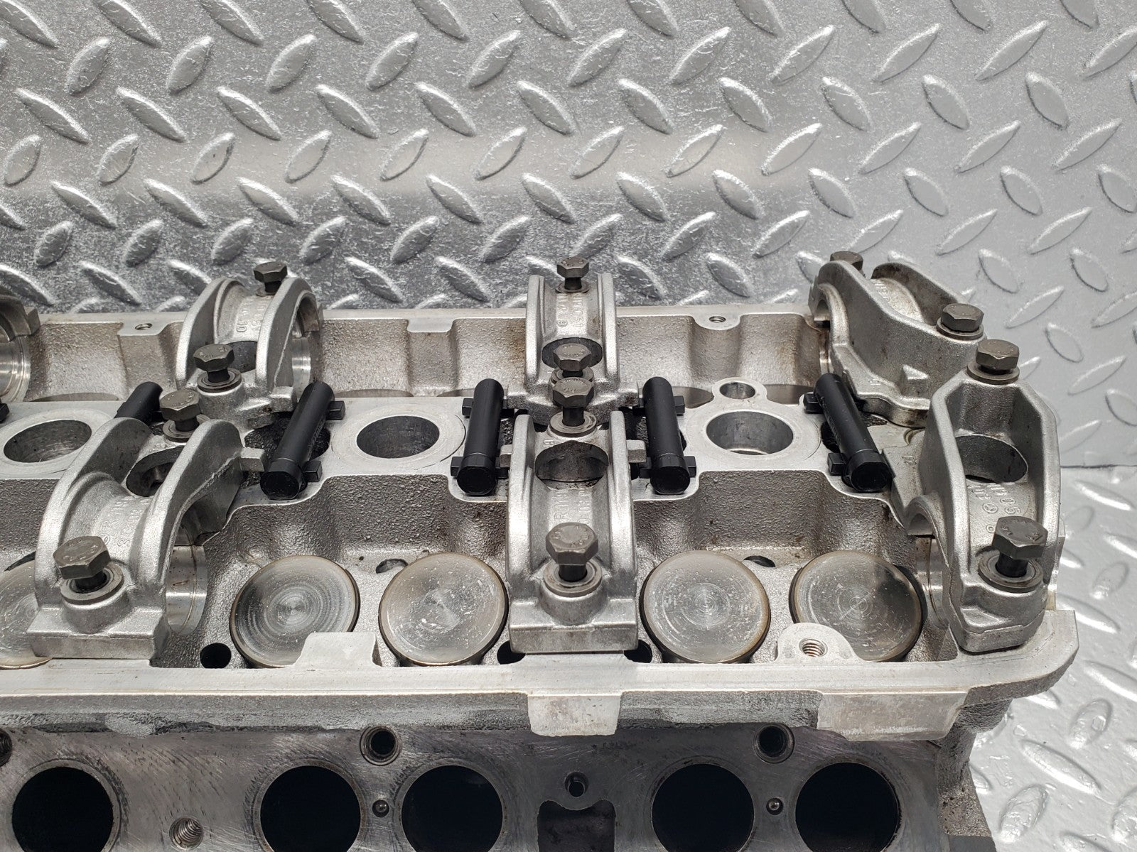 W140 cylinder head left side used OEM