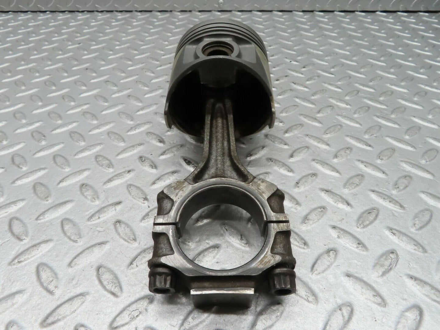 16683 Mercedes-Benz C107 380SLC Piston With Connecting Rod 92.005 mm