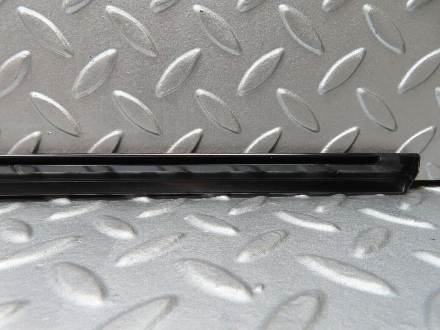 17379 Mercedes-Benz R129 300SL Coupe Left Door Chrome Trim