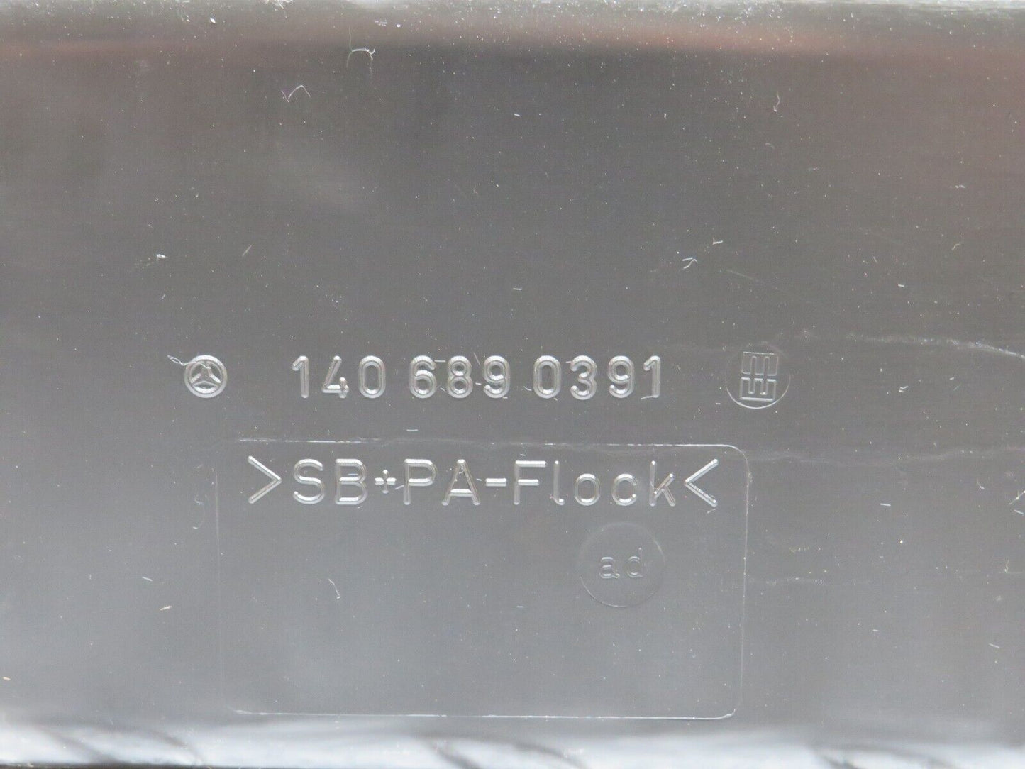 24979 Mercedes-Benz W140 S320 Glove Box 1406890391