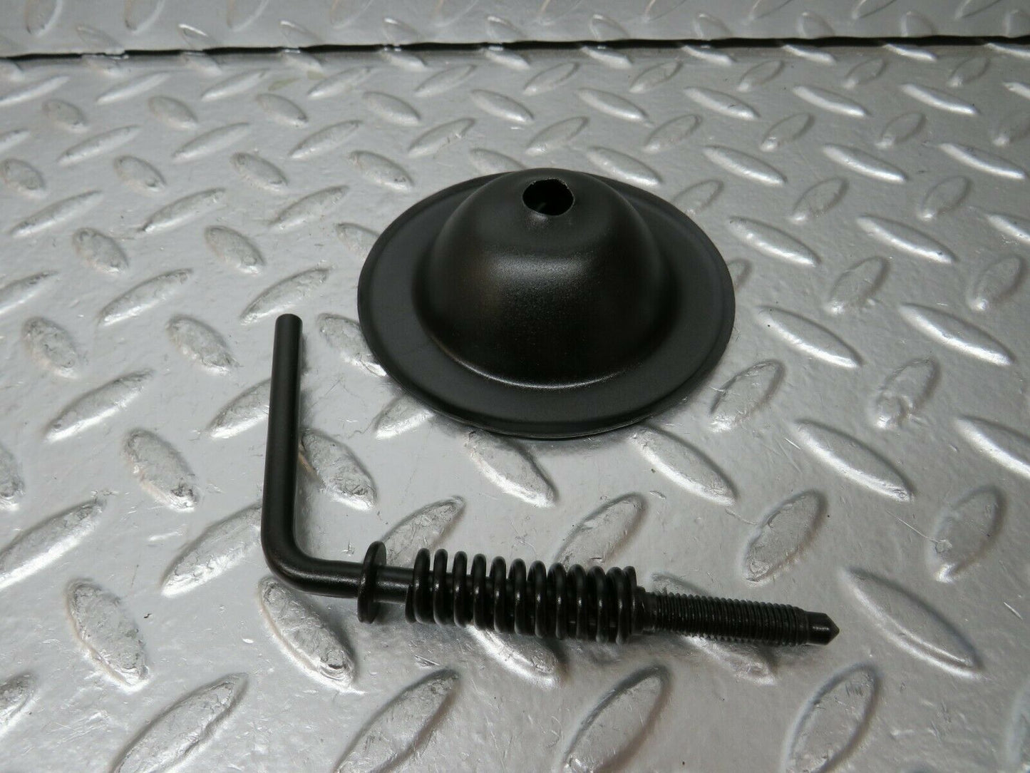 24232 Mercedes-Benz S124 220TE Wagon Spare Wheel Holder