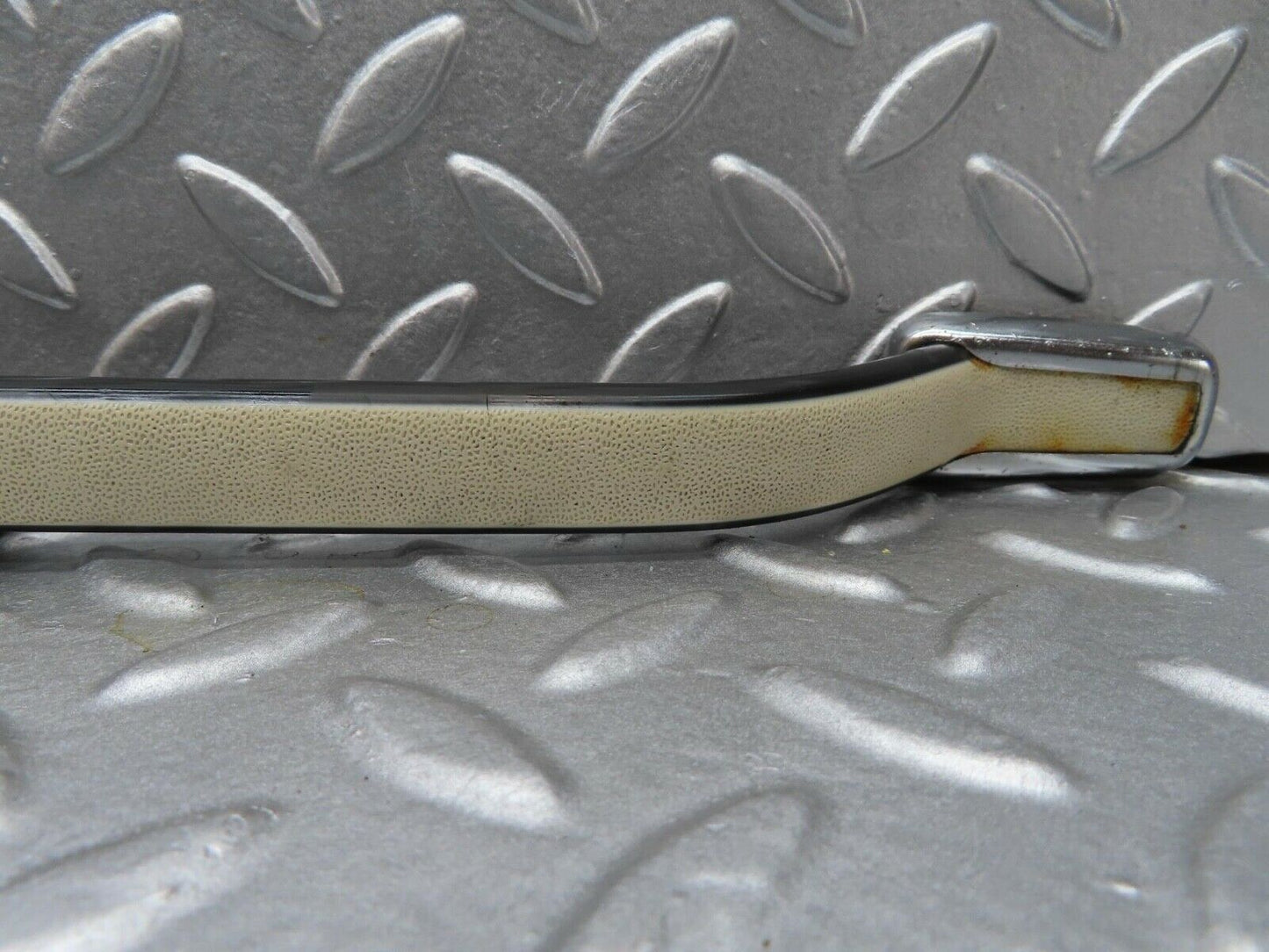 14014 Mercedes-Benz C107 280SLC Rear Left Interior Roof Grab Handle