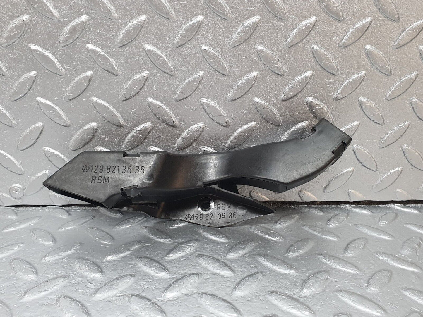42532 Mercedes-Benz R129 320SL Coupe Boot Cable Channel 1298213536 1298213636