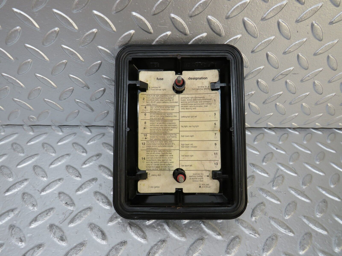 26895 Mercedes-Benz W123 240D Fuse Box Cover Lid 1235400082
