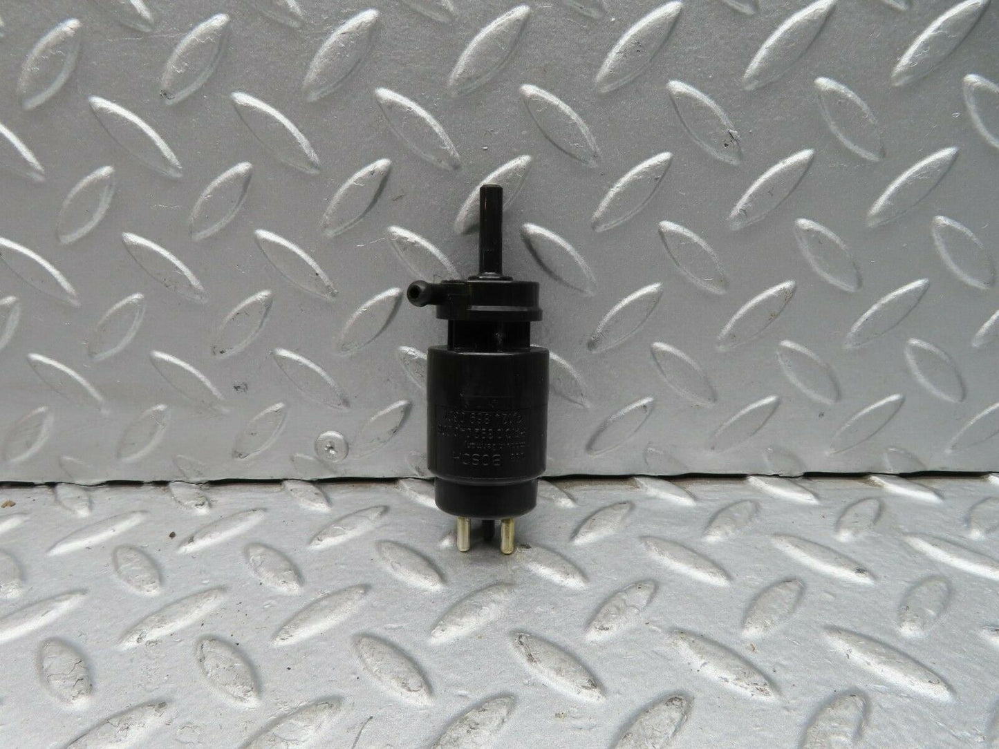 16630 Mercedes-Benz C107 380SLC Windscreen Washer Pump Bosch 1248690621