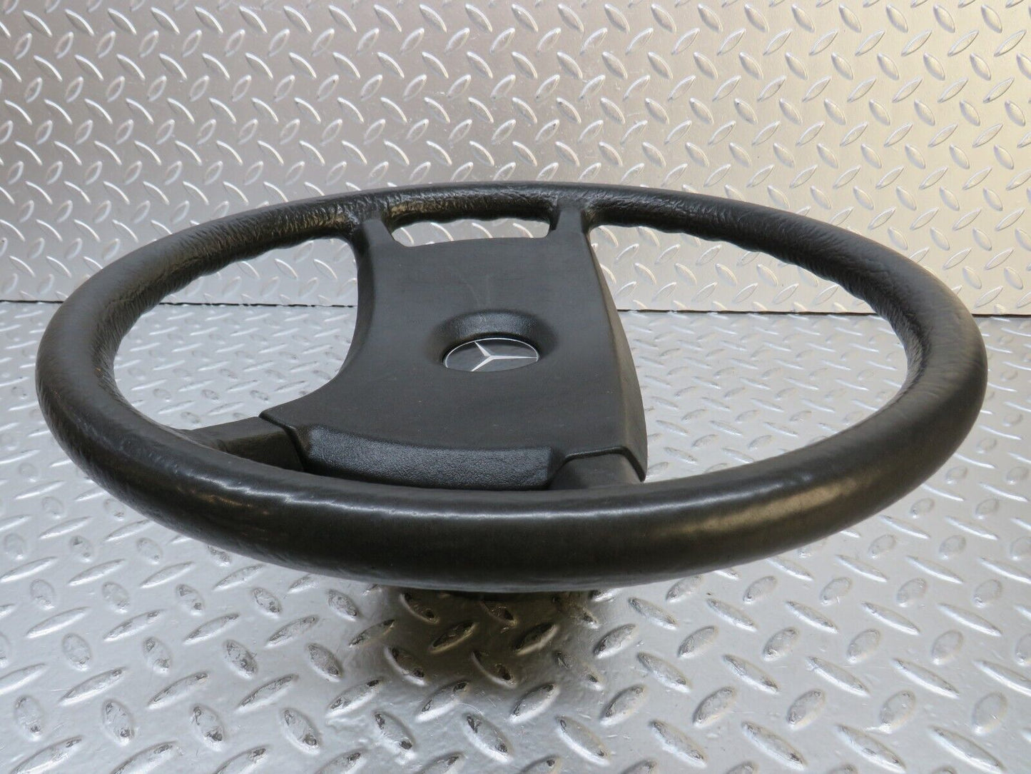 28245 Mercedes-Benz S123 240D Wagon Steering Wheel 1264640017