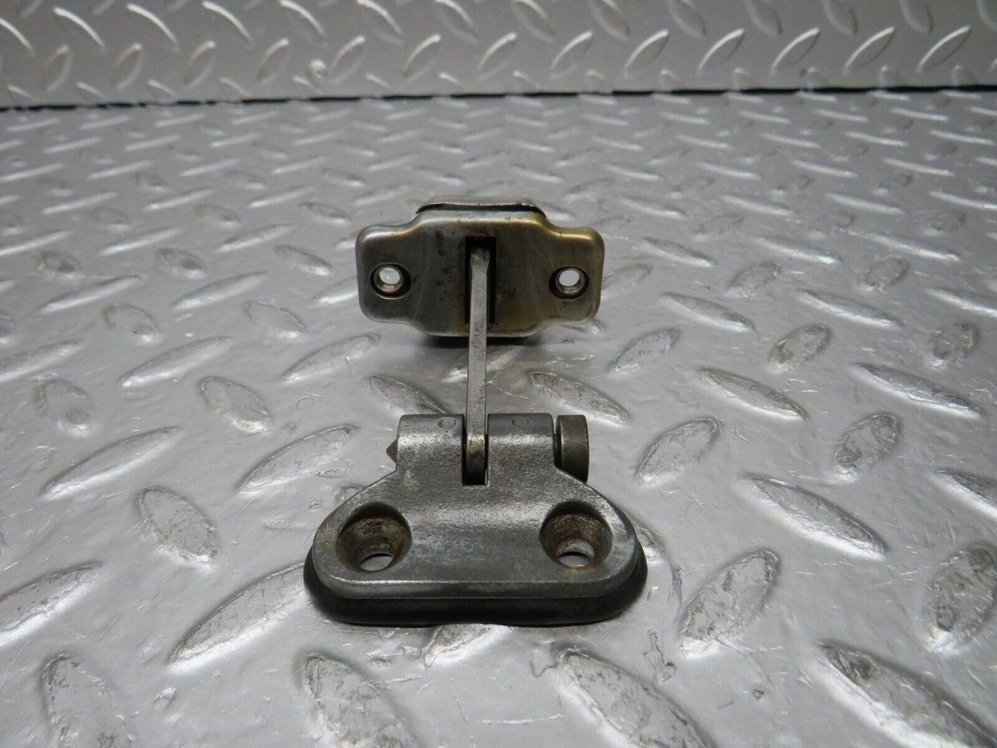 29974 Porsche 924 Door Safety Check Strap Left 92853741702