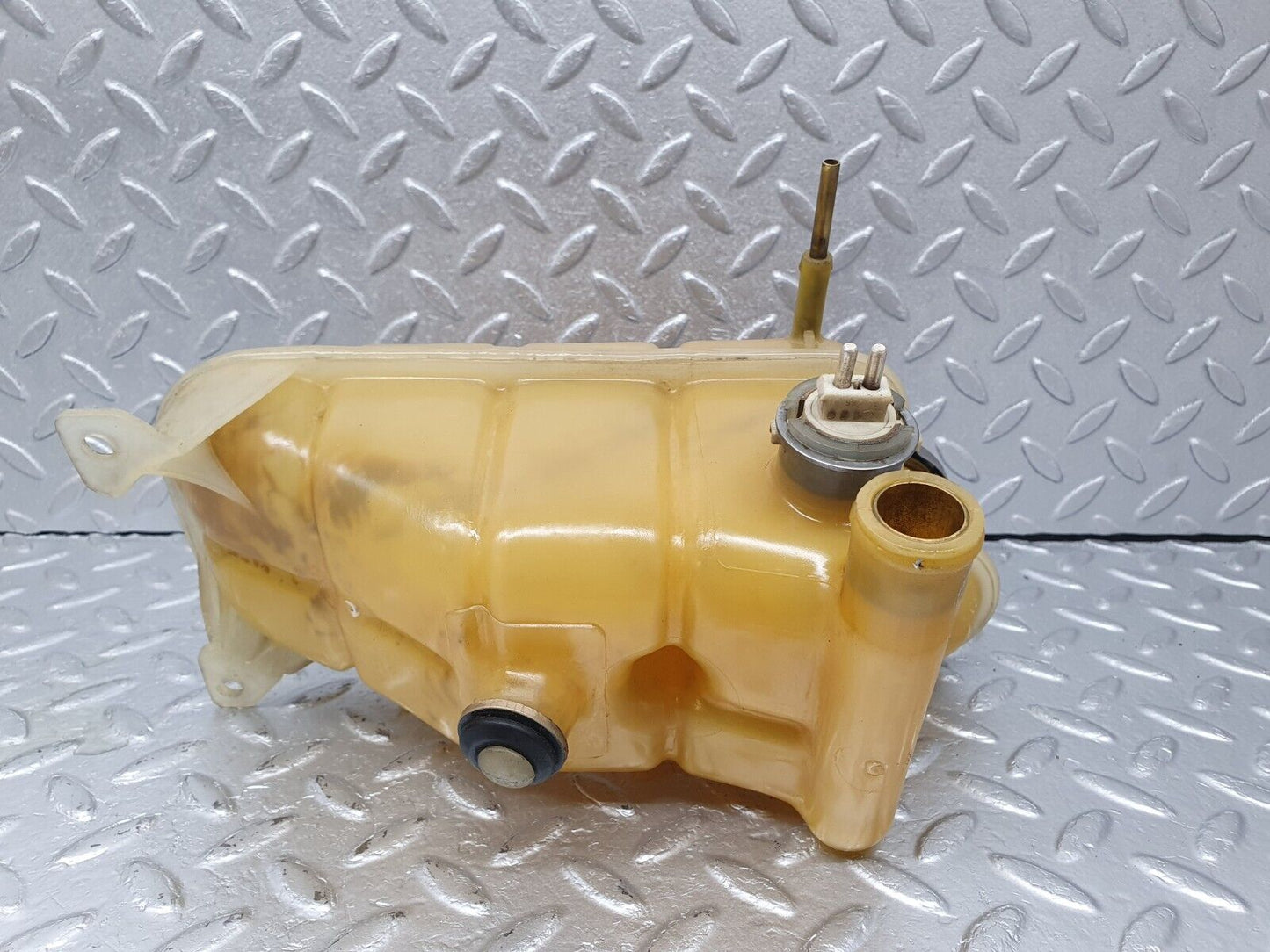 41618 Mercedes-Benz W124 200E Coolant Reservoir Tank 1245000649 1245000306