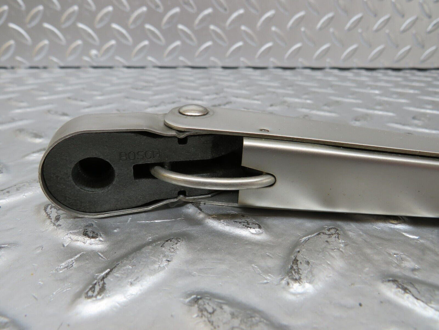 26273 Mercedes-Benz W116 450SE Wiper Arm Bosch Left Side