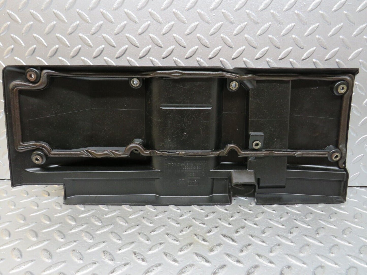 27786 Mercedes-Benz S124 300TE Wagon Engine Cover 6060100067